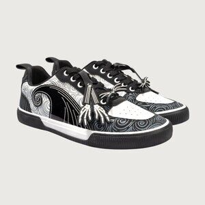 Mens Disney Nightmare Before Christmas Low Top Sneakers New Size 11 Black White